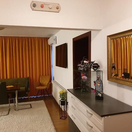 Re-View Apartment Deva Exterior foto