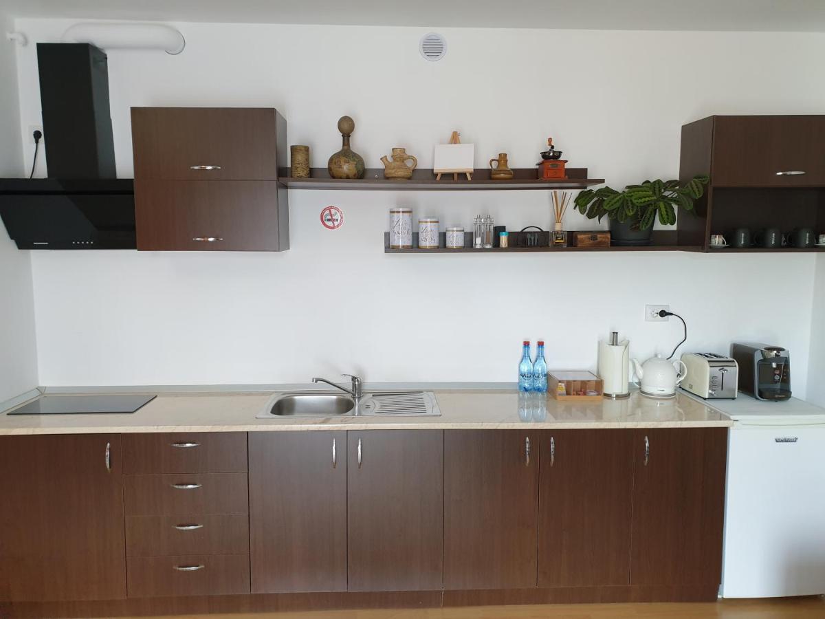 Re-View Apartment Deva Exterior foto